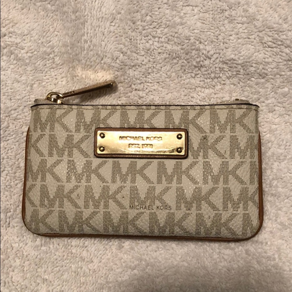 Michael Kors Coin purse.